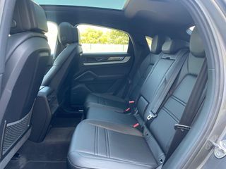 Porsche Cayenne 2023