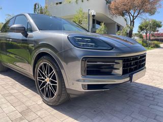 Porsche Cayenne 2023
