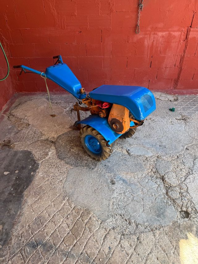 Mula mecánica 12 CV