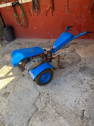 Mula mecánica 12 CV