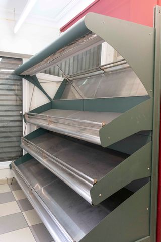 Vitrina expositora refrigerada y expositor fruta