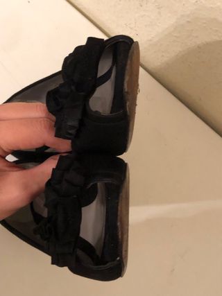 UTERQÜE - Zapatos tacón peeptoe ante negro 41