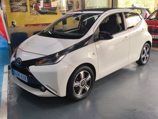 Toyota Aygo  1.0 70 x-play 51 kW