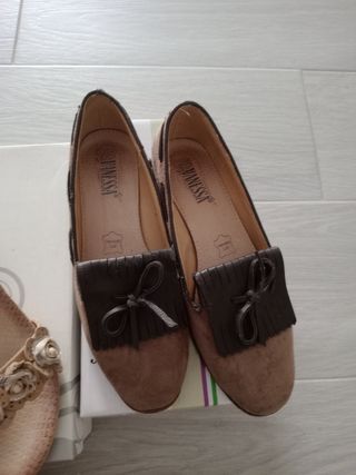 Lote 4 pares zapatos mujer talla 37. Lote57