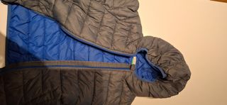 Abrigo Plumas Benetton gris y azul T8