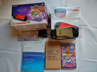 PSP Slim & Lite Negra + Cámara PSP + inviZimals