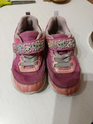 Scarpe Skechers bambina n. 26