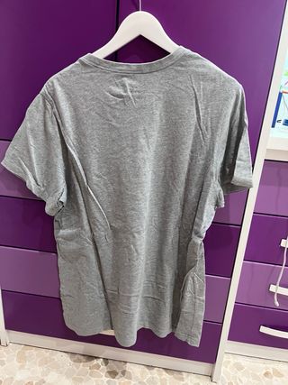 Camiseta Nike Gris Just Do It