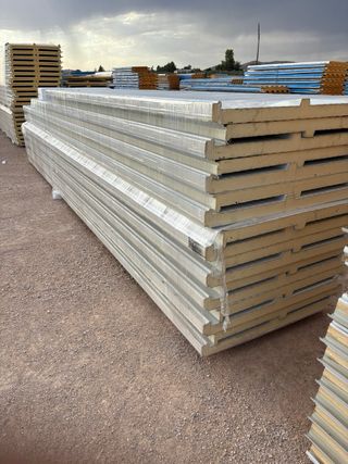 Panel Sándwich Aislante