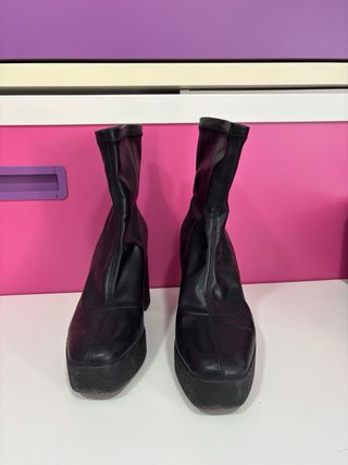 Botines negros plataforma tacón