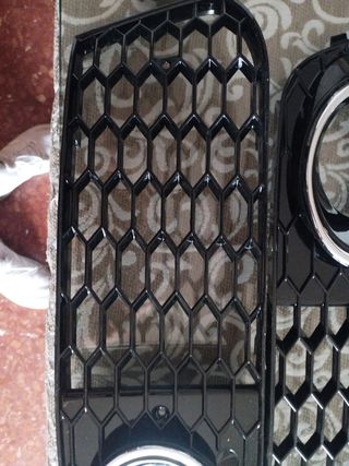 Parrillas Audi Hexagonales Cromadas