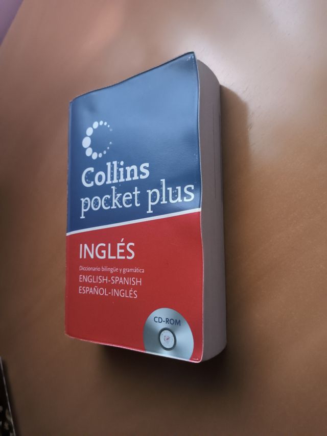 Diccionario escolar de inglés