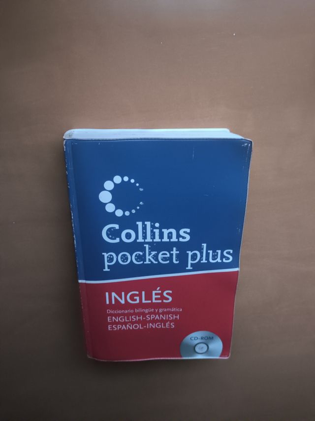 Diccionario escolar de inglés