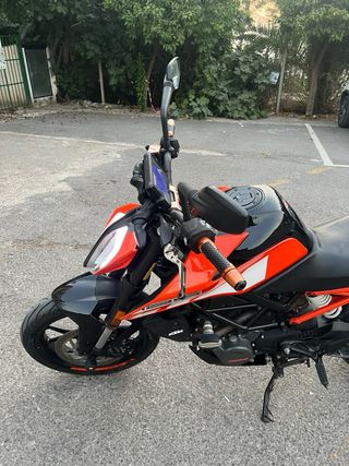KTM Duke 125 Naranja