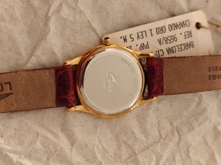 Reloj Lotus Cuarzo Dorado Correa Marrón