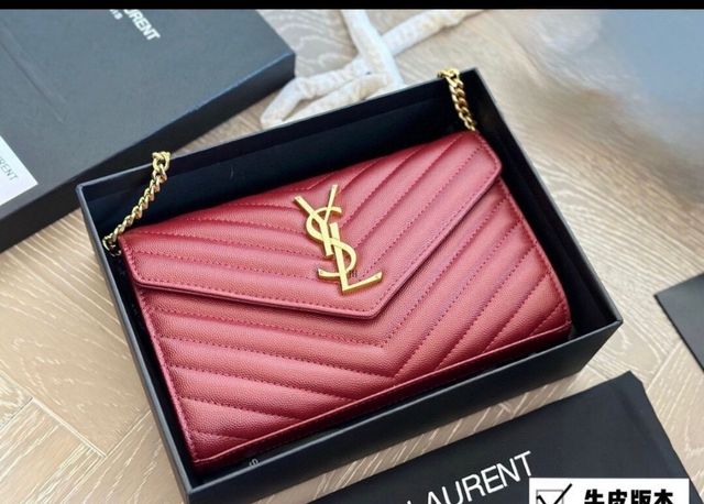 Bolso de piel alta calidad cin su caja guarda polv