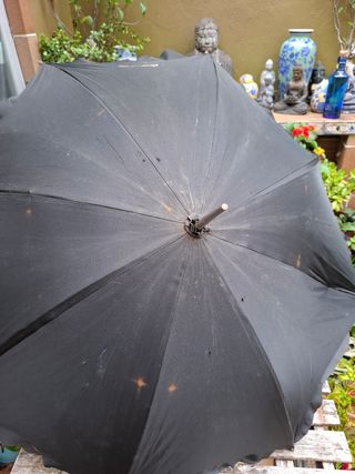 Paraguas antiguo multicolor