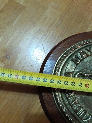 Metopa militar ancla Arsenal de Cartagena