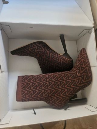 Botines elegantes ALDO sin estrenar 