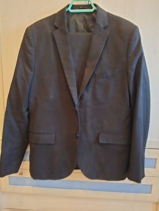 Traje negro hombre