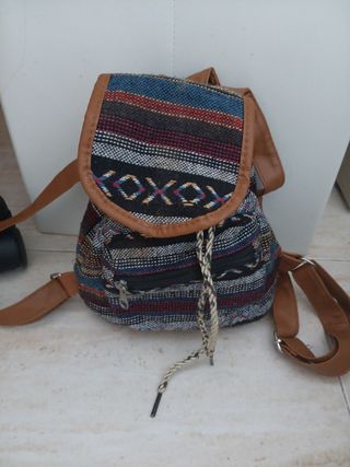 Mochila pequeña étnica