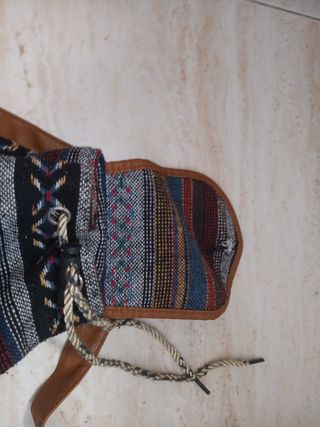 Mochila pequeña étnica