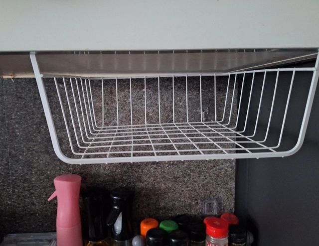 Cesta organizadora metálica blanca