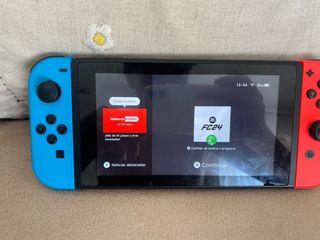 Nintendo Switch Azul y Rojo