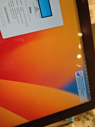 iMac 21.5 pulgadas  2014 Plata