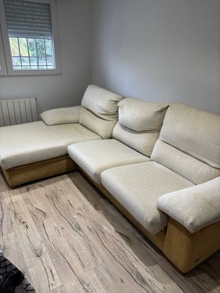 Sofá modular beige y marrón