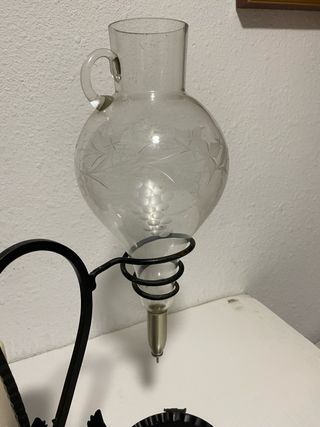 Decantador de vino con candelabro