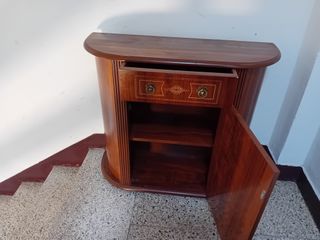 Mueble de entrada de madera