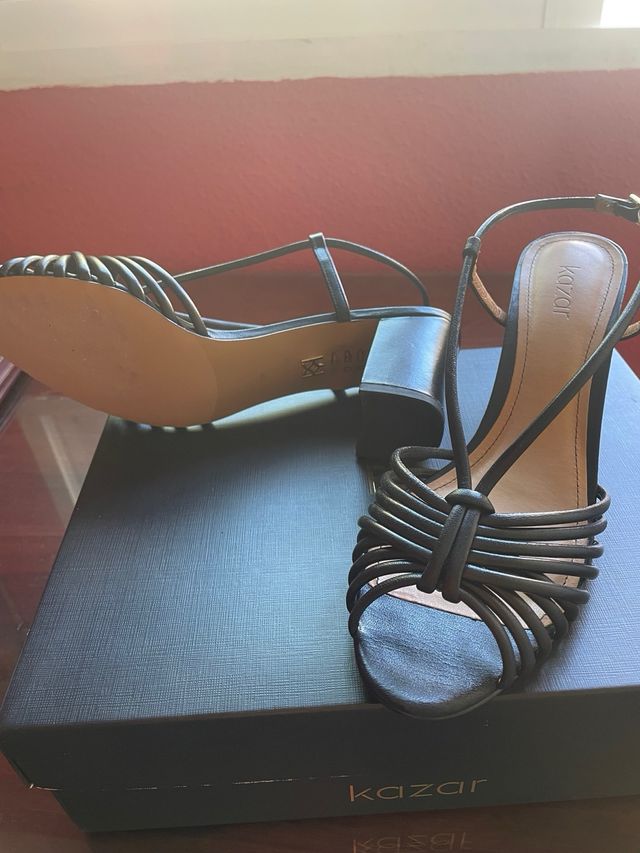 Sandalias Kazar Piel Tacón Elegantes Nuevas