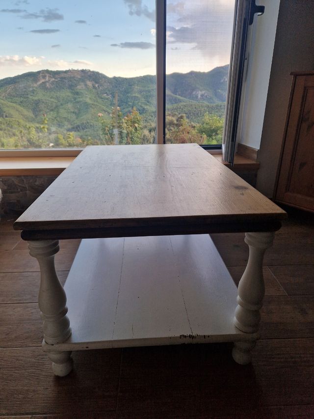 Mesa de centro de madera