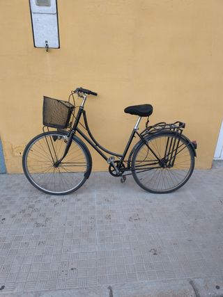 Bicicleta Clásica Señora Negra conor