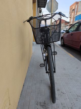 Bicicleta Clásica Señora Negra conor