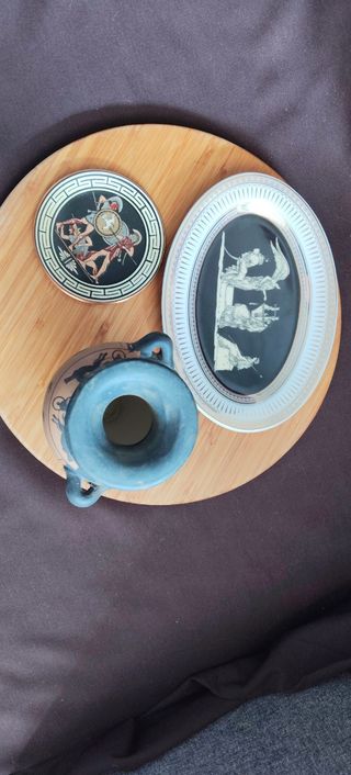 Lote Vintage: Cerámica Griega y Decoración