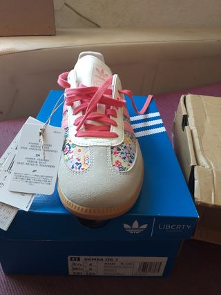Deportivos Adidas Beige Multicolor Rosa