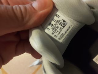 Scarpe Puma Uomo Taglia 48
Nessun segno di usura