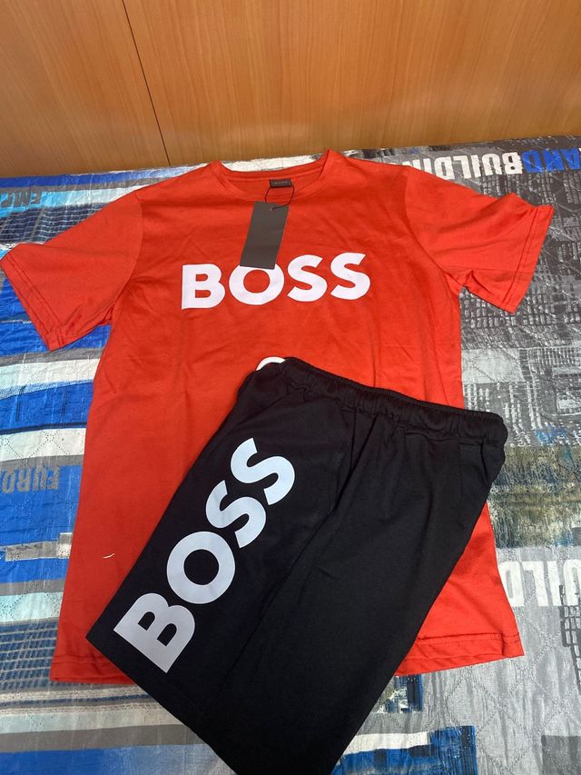 Conjunto en color rojo y Negro