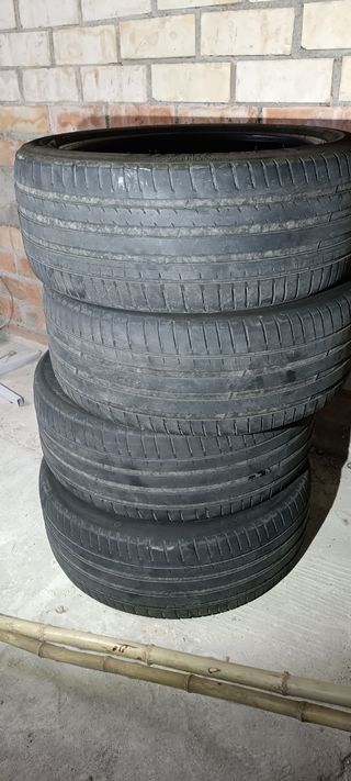 4 Neumáticos Michelin Pilot Sport EV