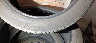 4 Neumáticos Michelin Pilot Sport EV