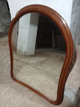 Espejo de madera