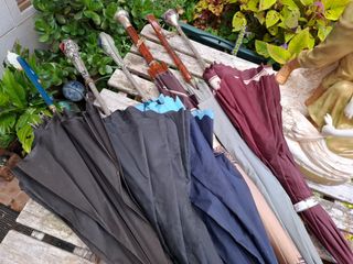 Lote de paraguas tipo antiguo