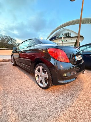 Peugeot 207cc descapotable 2007, motor 1.6 120 CV