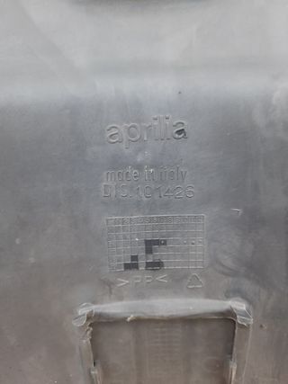 Carena Retroscudo Anteriore Aprilia SR 50