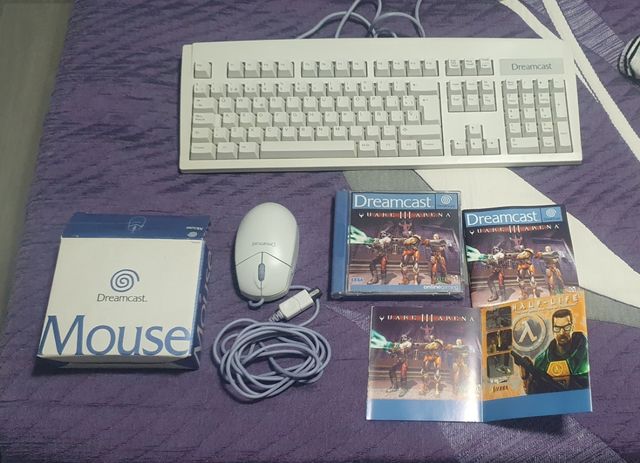 Pack Dreamcast Quake III Arena + Teclado + Raton