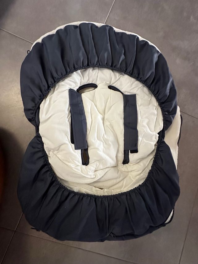 Saco Maxicosi Universal Gris y Azul marino