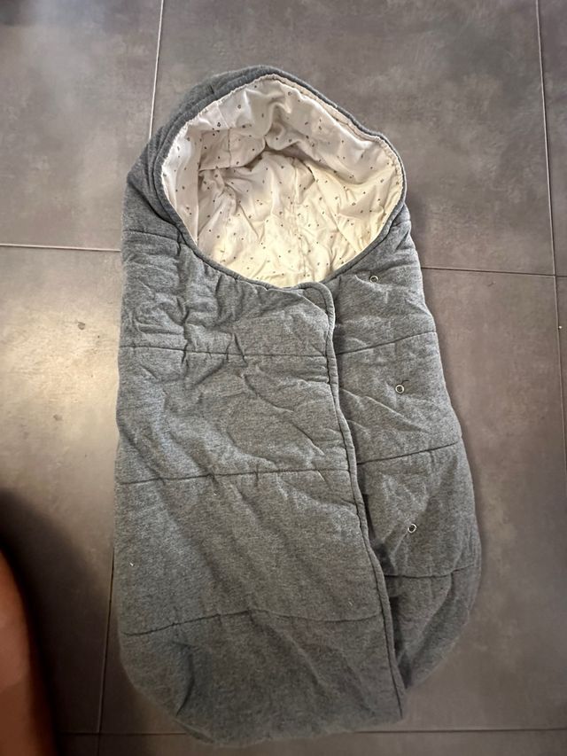 Saco Maxicosi Universal Gris y Azul marino