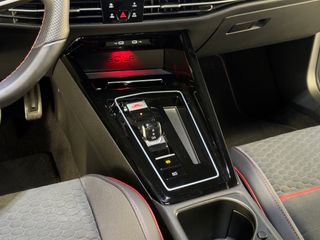 GOLF GTI CLUBSPORT BLACKSTYLE TECHO/IQLIGHT/HARMAN